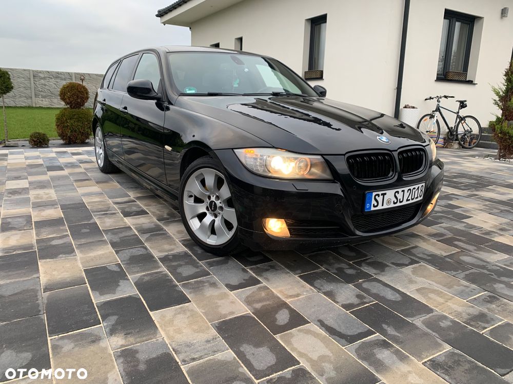 BMW Seria 3 320d xDrive - 4