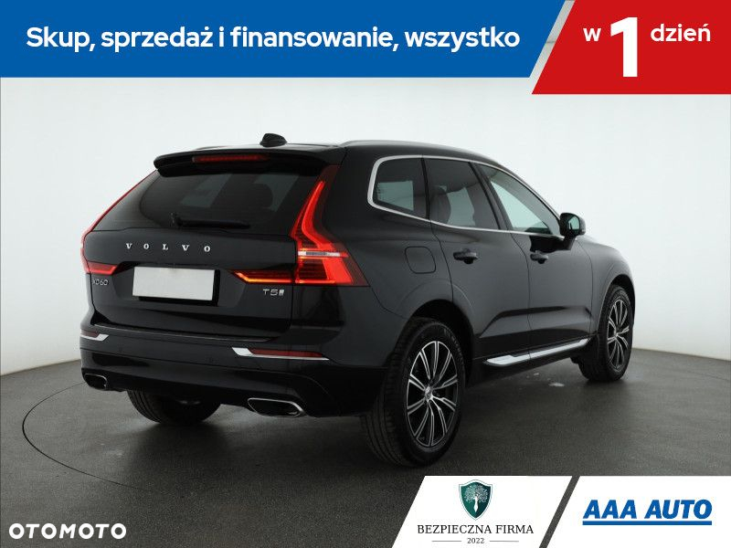 Volvo XC 60 - 6