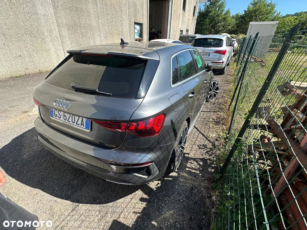Audi A3 Sportback - 4