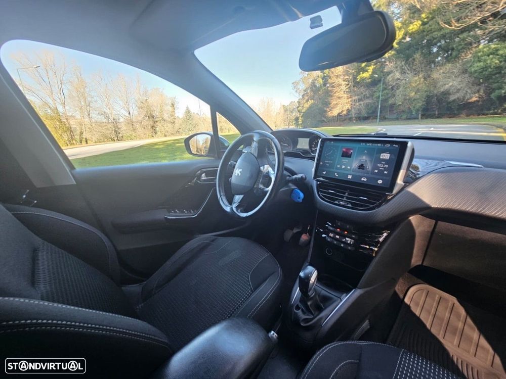 Peugeot 208 Blue-HDi 100 Stop&Start Allure - 26