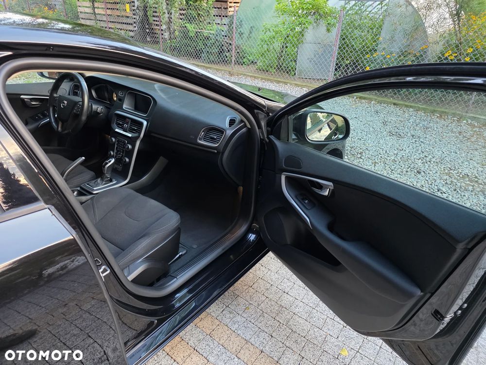 Volvo V40 - 23