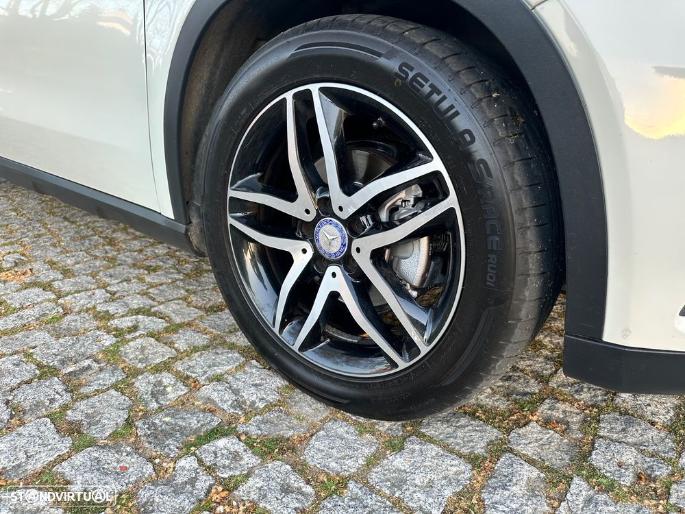 Mercedes-Benz GLA 200 (CDI) d Urban - 13