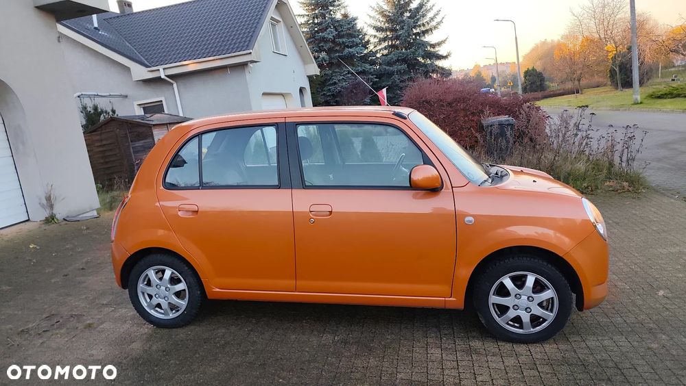 Daihatsu Trevis 1.0 Limited - 20