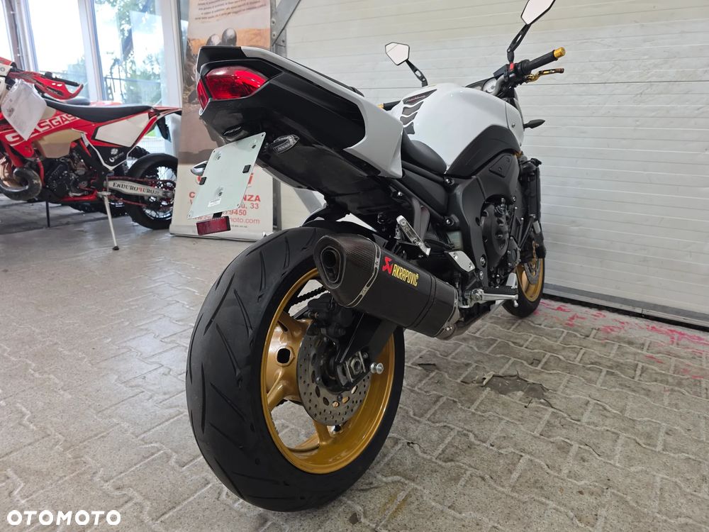 Yamaha FZ - 18