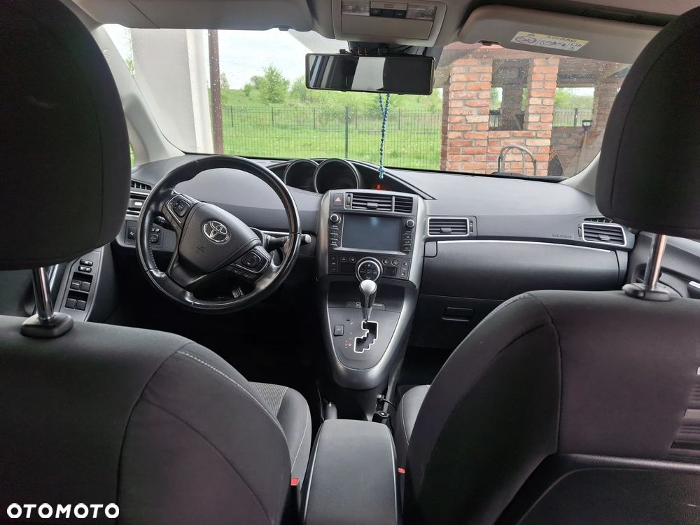 Toyota Verso 1.8 Premium MS 7os EU6 - 11