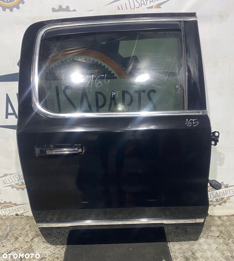 drzwi prawe tył tylne pxj dodge ram 1500 2019-