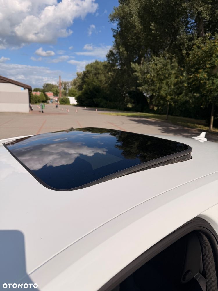 Audi A4 Limousine - 14
