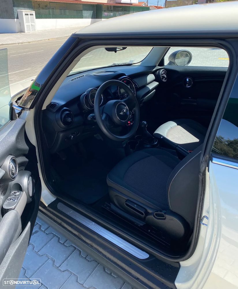 Mini 3 Door 2016 photo 5