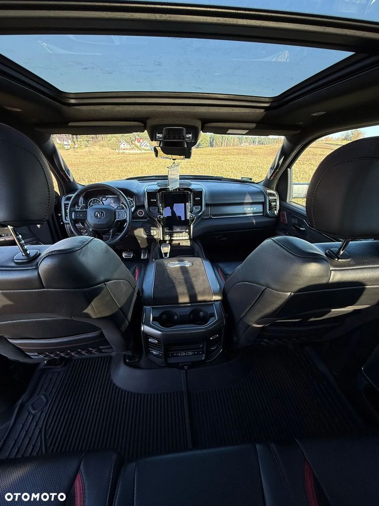 Dodge RAM TRX - 11