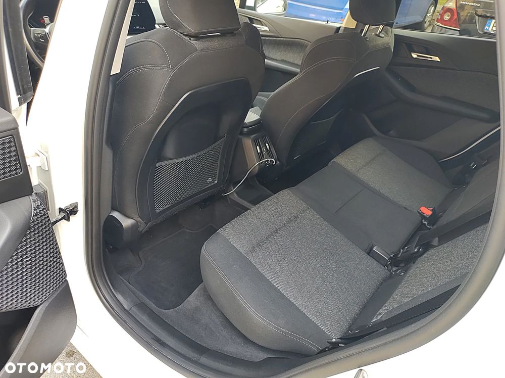 BMW Seria 2 - 17