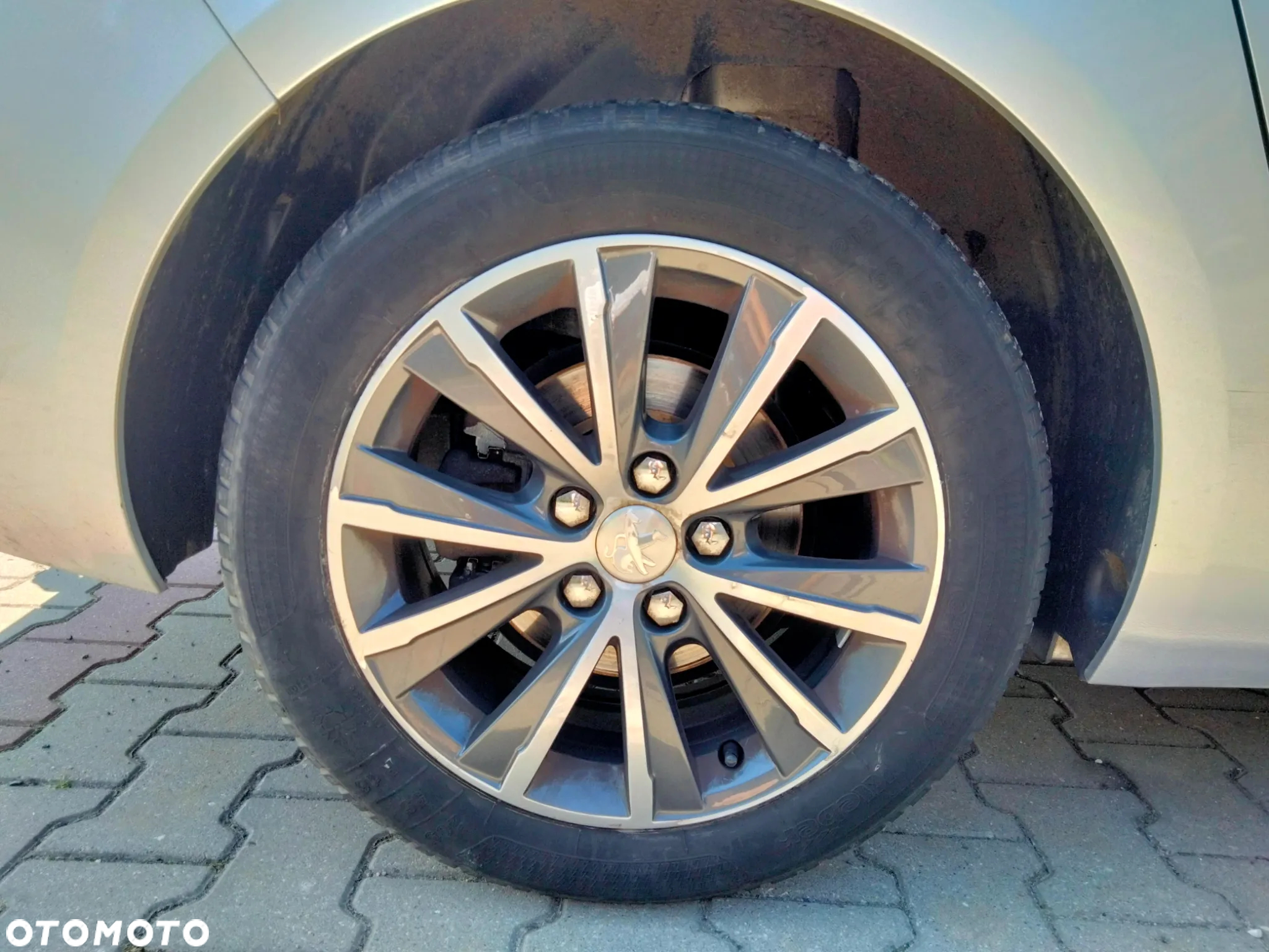 Peugeot 308 BlueHDi FAP 120 Stop&Start GT-Line Edition - 10