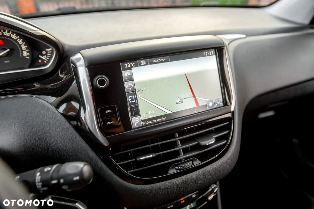 Peugeot 208 1.6 VTi Allure - 27