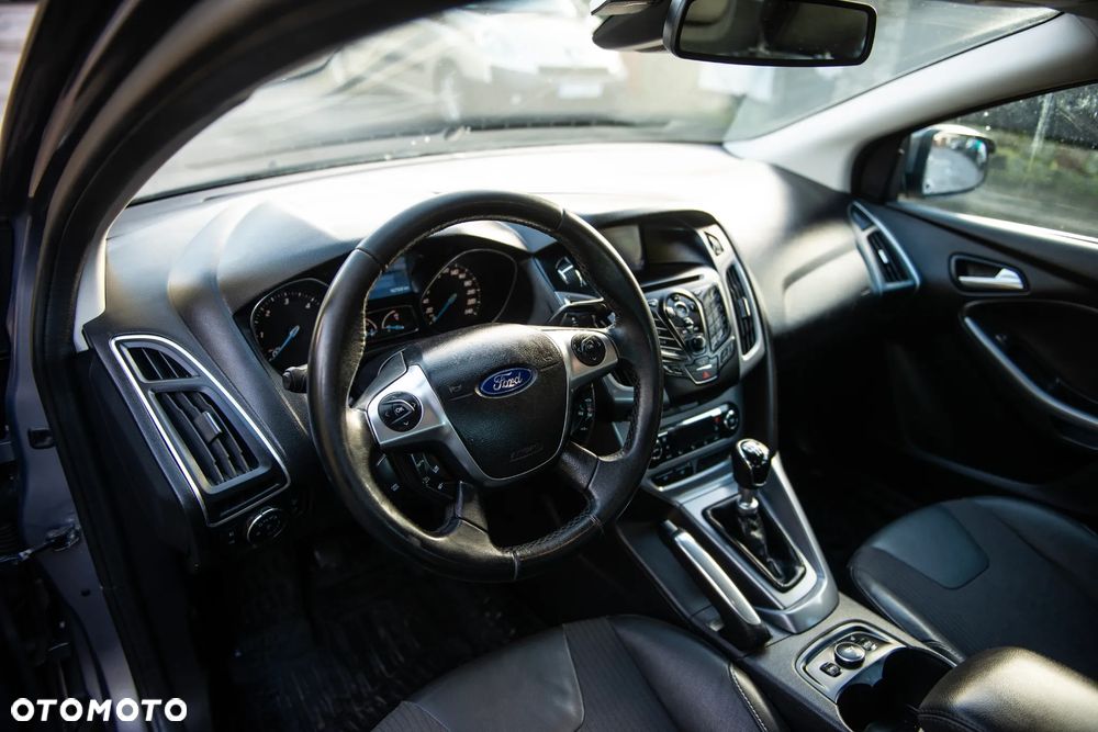 Ford Focus 2.0 TDCi DPF Style+ - 17