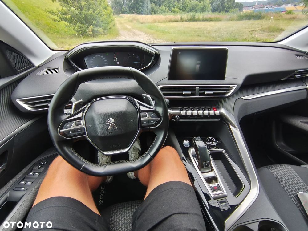 Peugeot 3008 BlueHDi 130 Stop & Start EAT8 Allure - 31