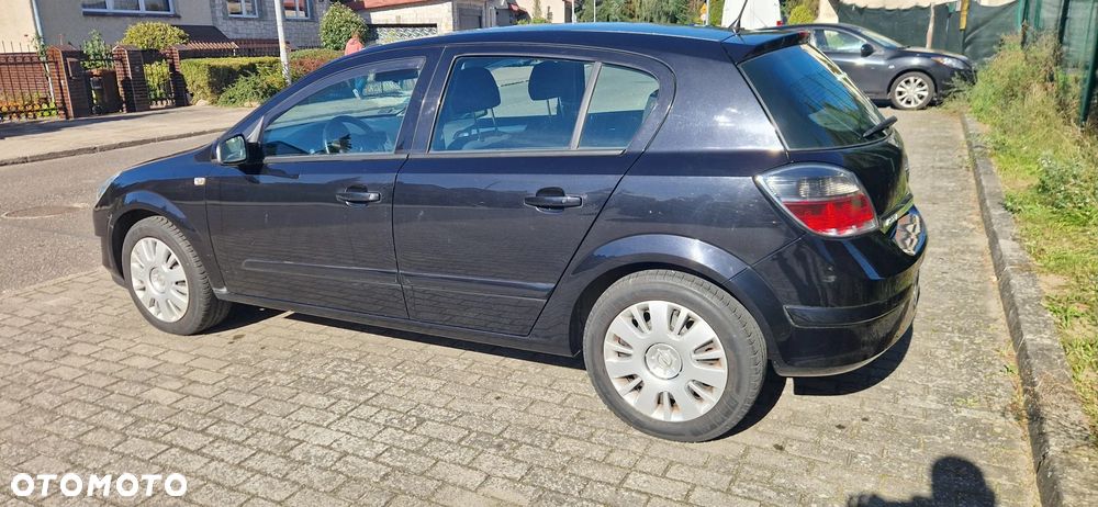 Opel Astra III 1.6 Enjoy - 11
