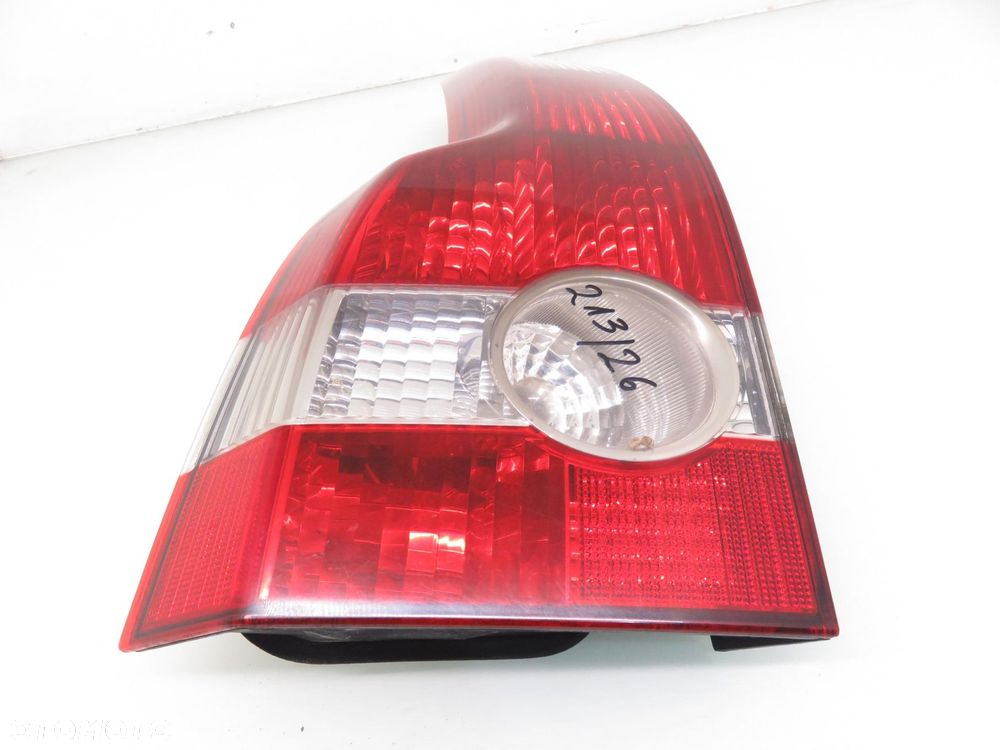 LAMPA LEWA TYLNA VOLVO V50 (MW) 30698918 - 6