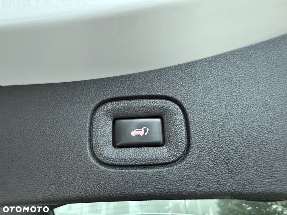 Renault Koleos ENERGY dCi 175 4WD INTENS - 34