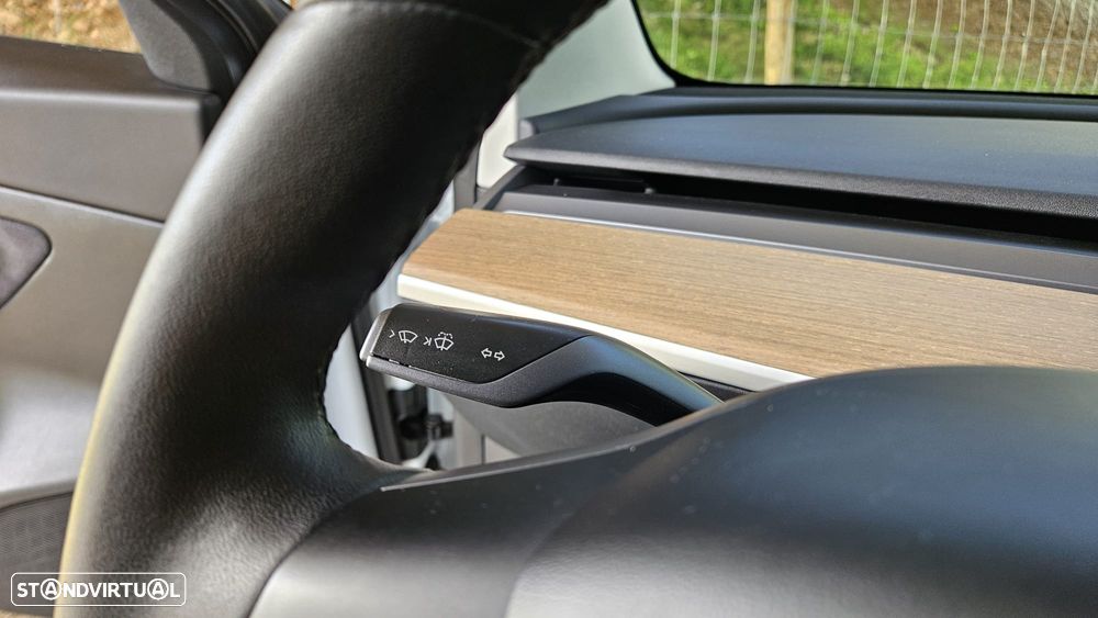 Tesla Model 3 Standard RWD Plus - 14