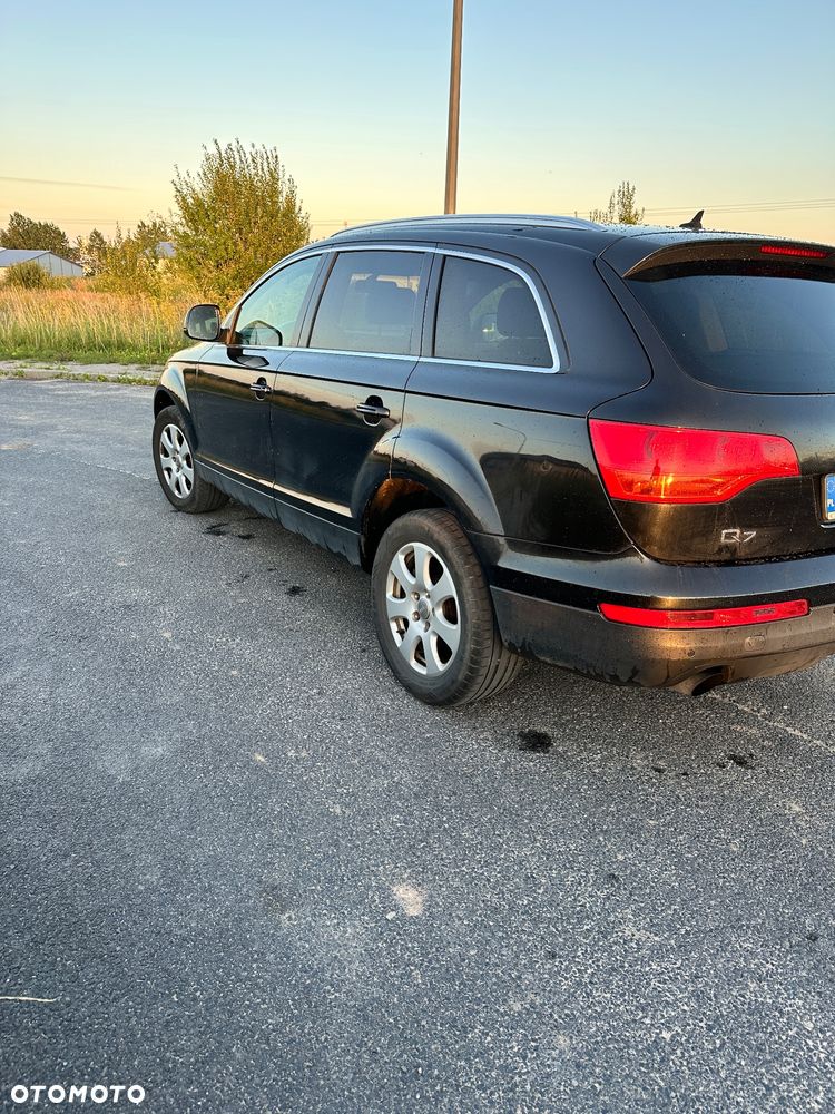 Audi Q7 3.0 TDI Quattro Tiptronic - 4