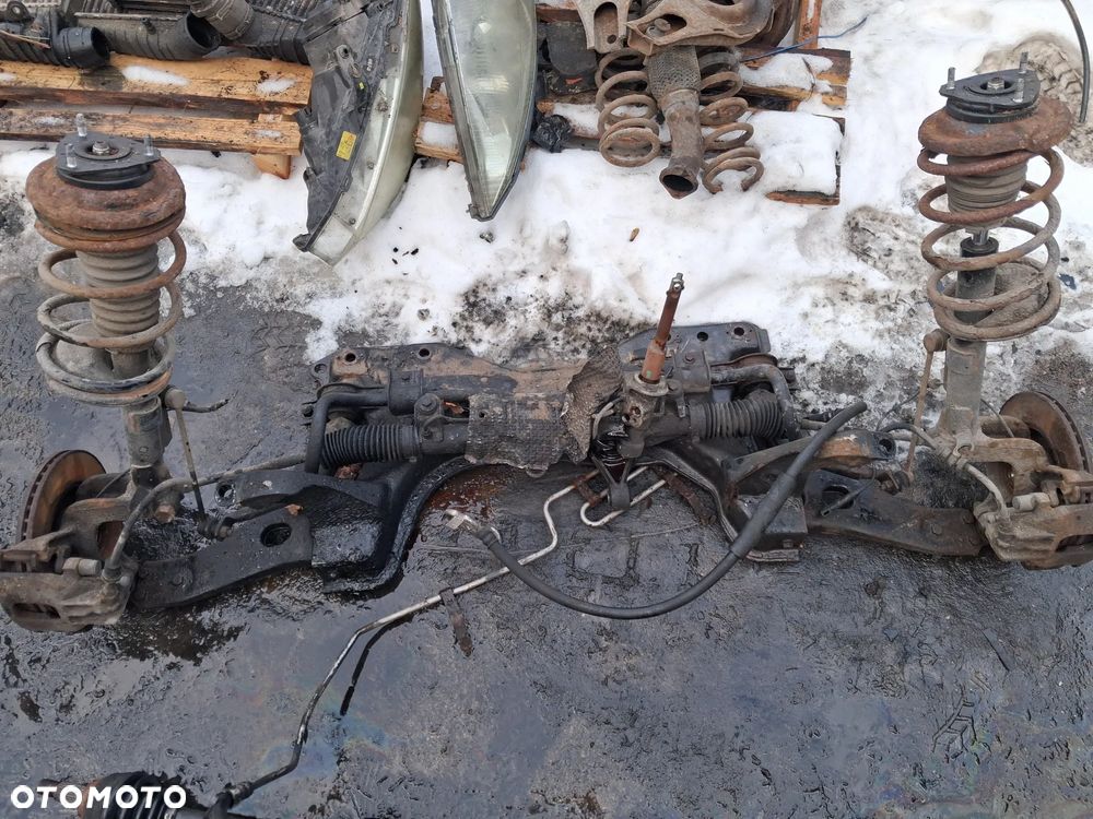 Ford Focus MK1 I Sanki Belka wózek ława silnika zawieszenie przód przednie wachacz mcperson zwrotnica 1.8 TDDI maglownica - 1