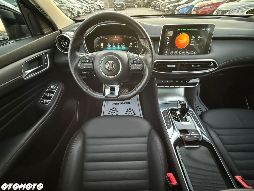 MG EHS PHEV Luxury - 34