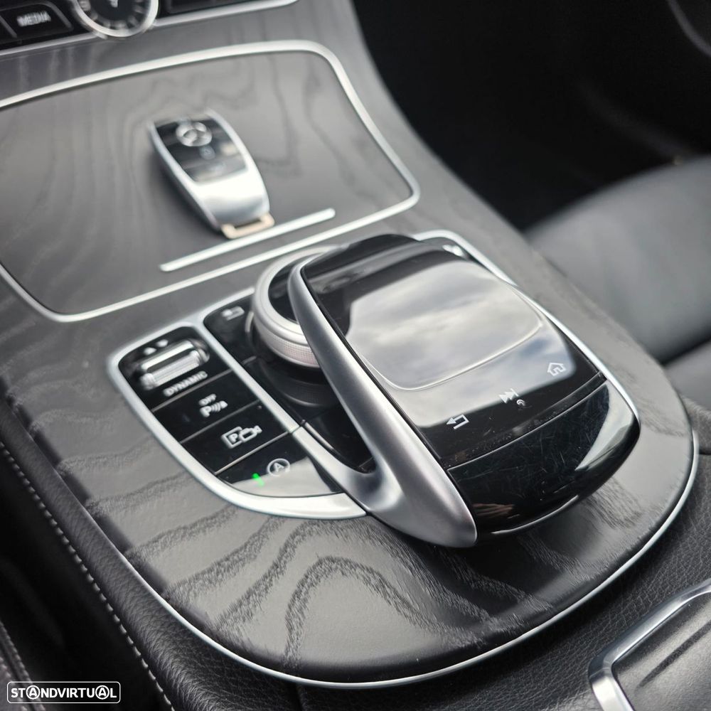 Mercedes-Benz E 220 d Coupe 9G-TRONIC AMG Line - 41