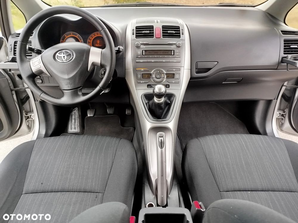 Toyota Auris 1.4 D-4D Edition - 12