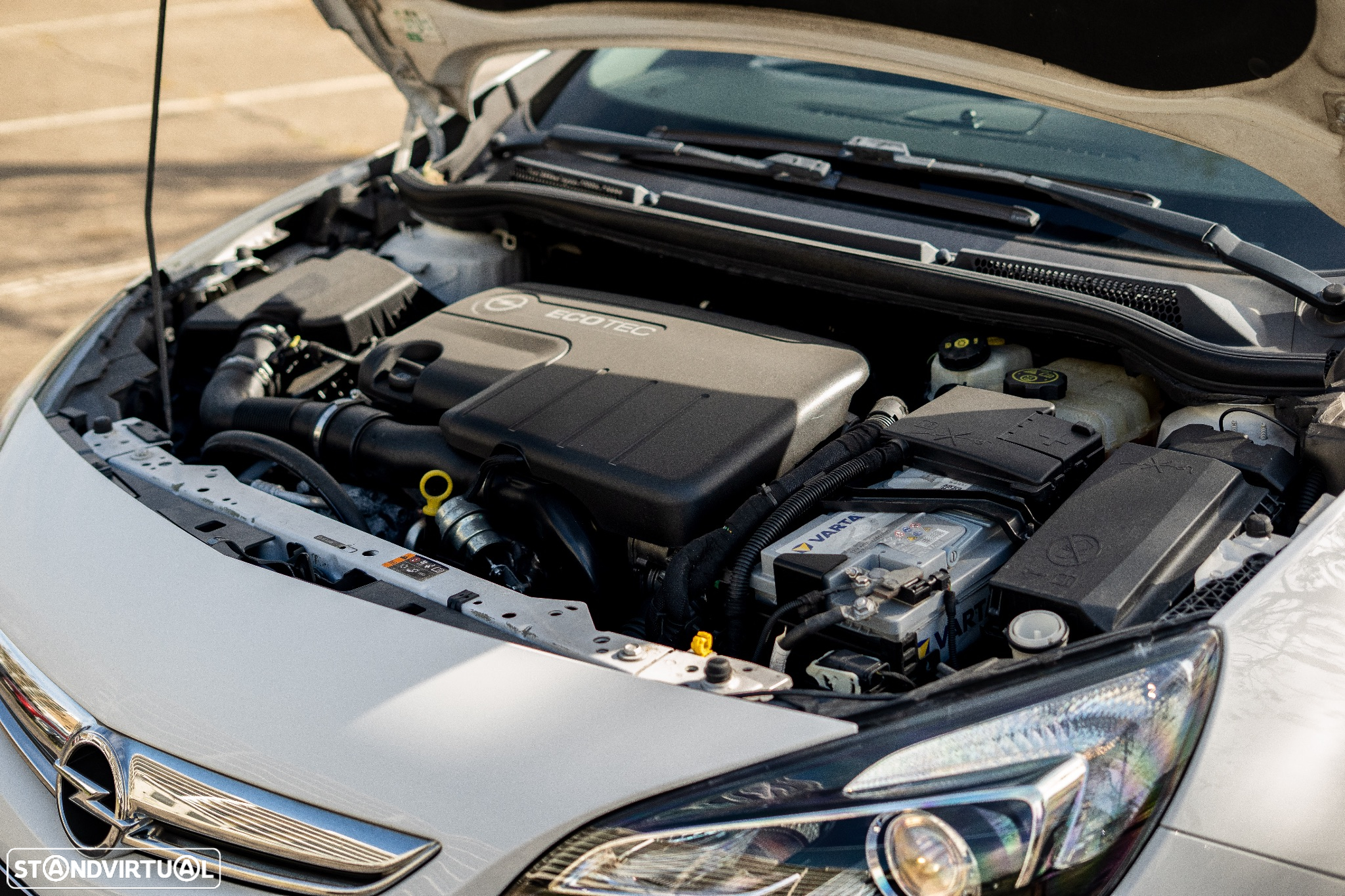 Opel Astra GTC - 24