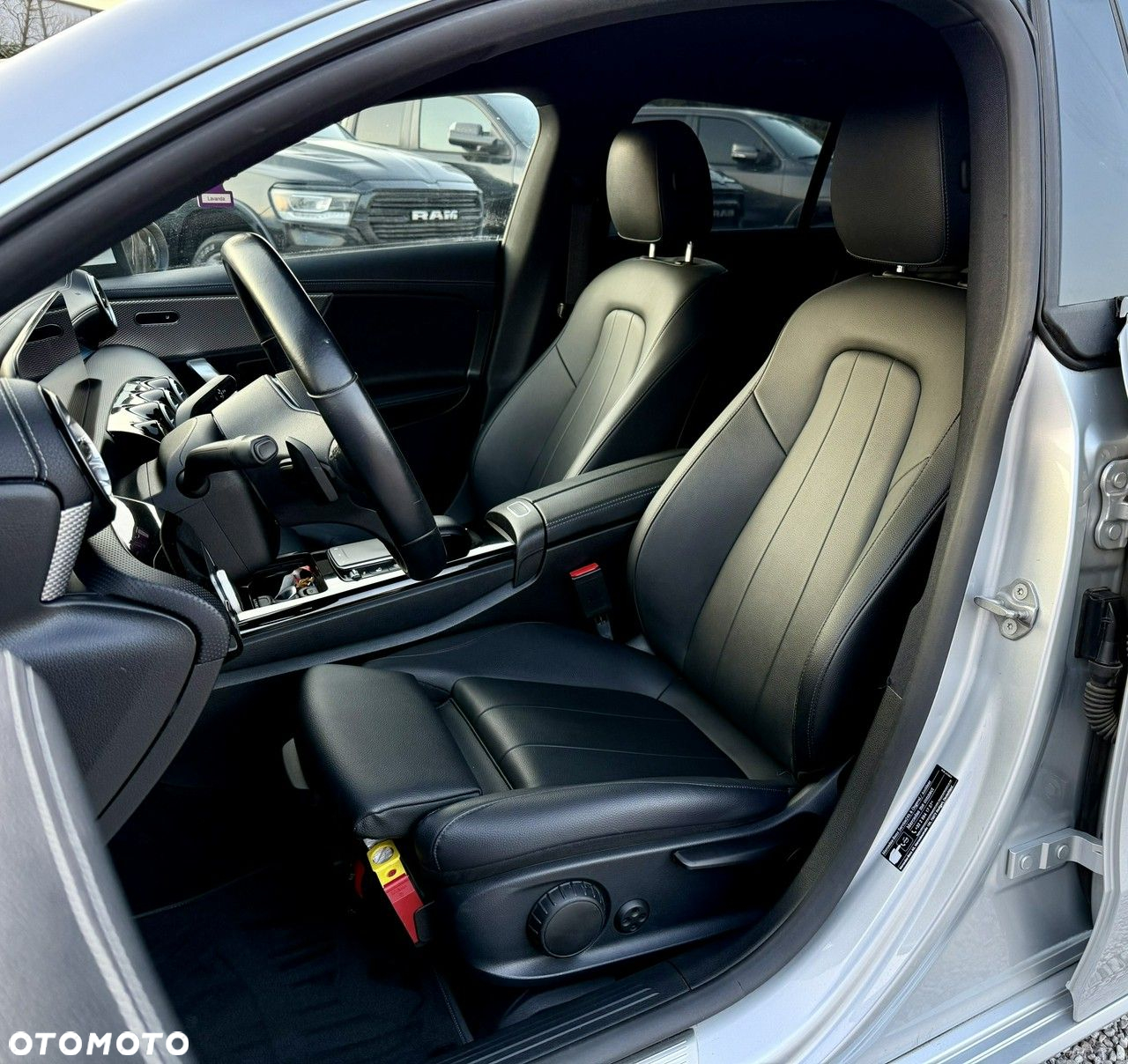 Mercedes-Benz CLA 200 d Shooting Brake 8G-DCT Edition 2021 - 15