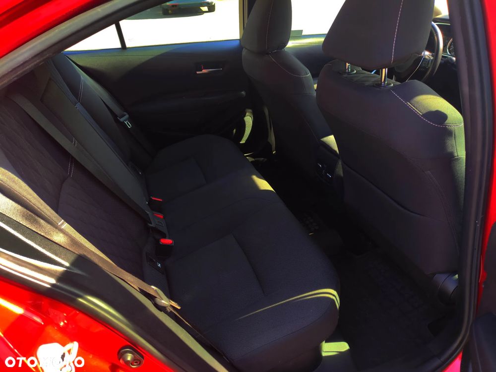 Toyota Corolla 1.8 Hybrid Comfort - 19