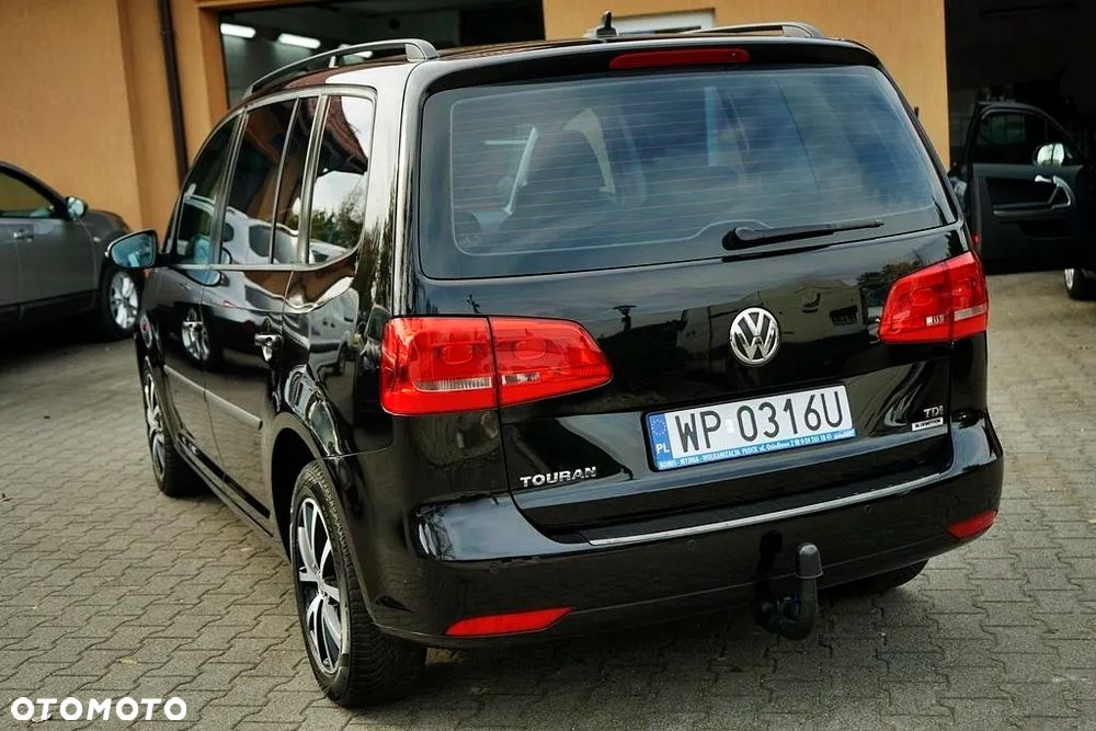 Volkswagen Touran 1.6 TDI DPF BlueMot Trendline - 4