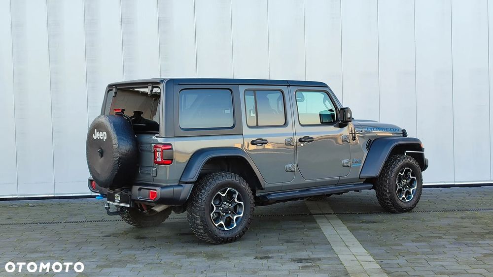 Jeep Wrangler - 8