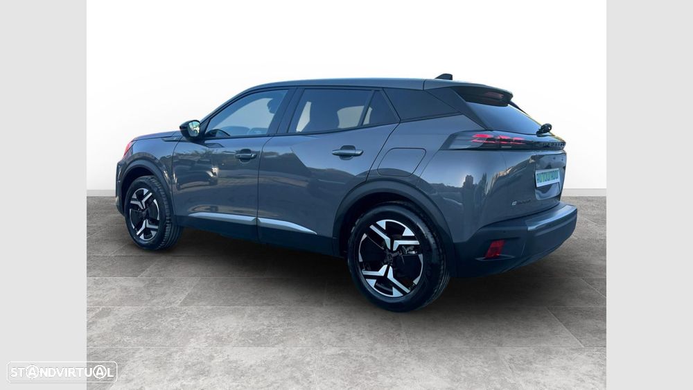 Peugeot e-2008 54 kWh Allure - 3