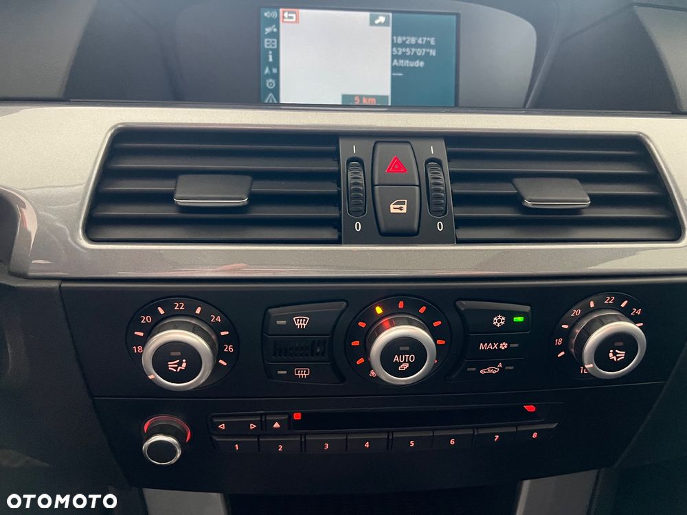 BMW Seria 5 - 34