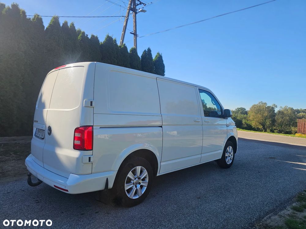 Volkswagen Transporter - 21