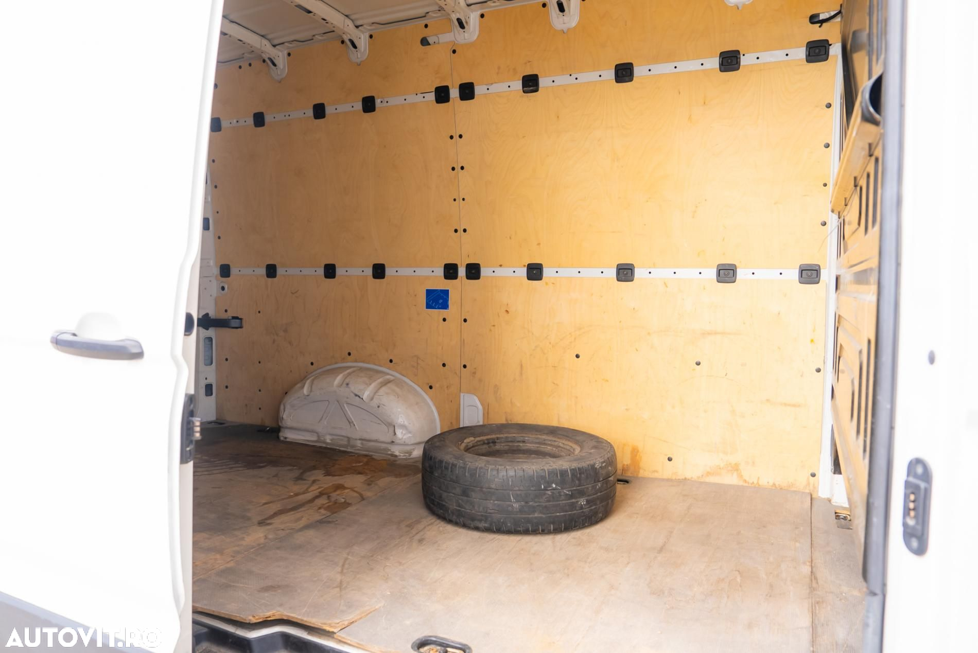 Volkswagen Crafter 35 TDI LR VA - 14