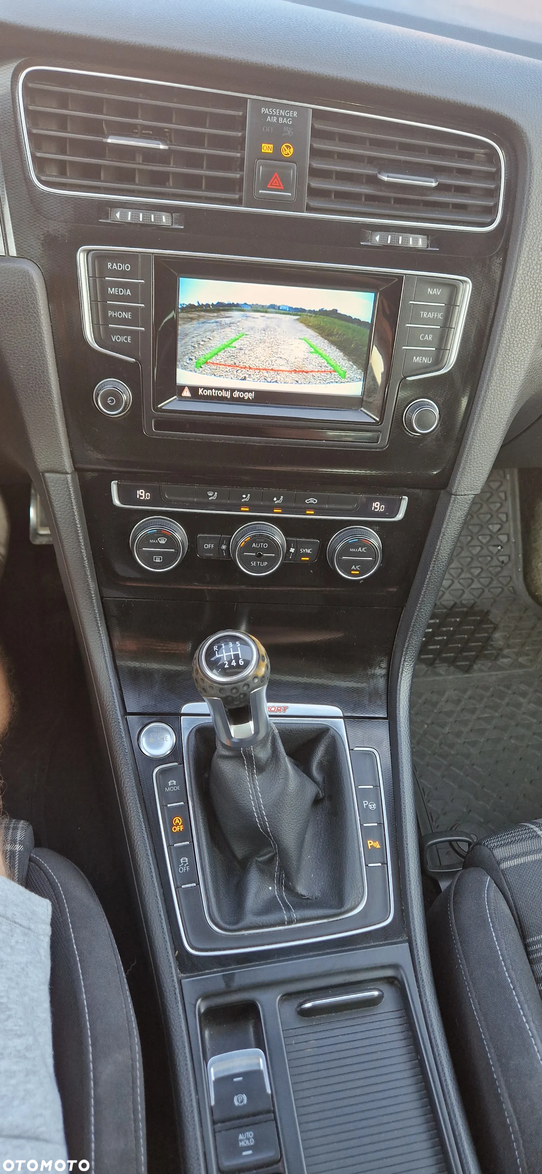 Volkswagen Golf VII 2.0 TDI BMT GTD - 9