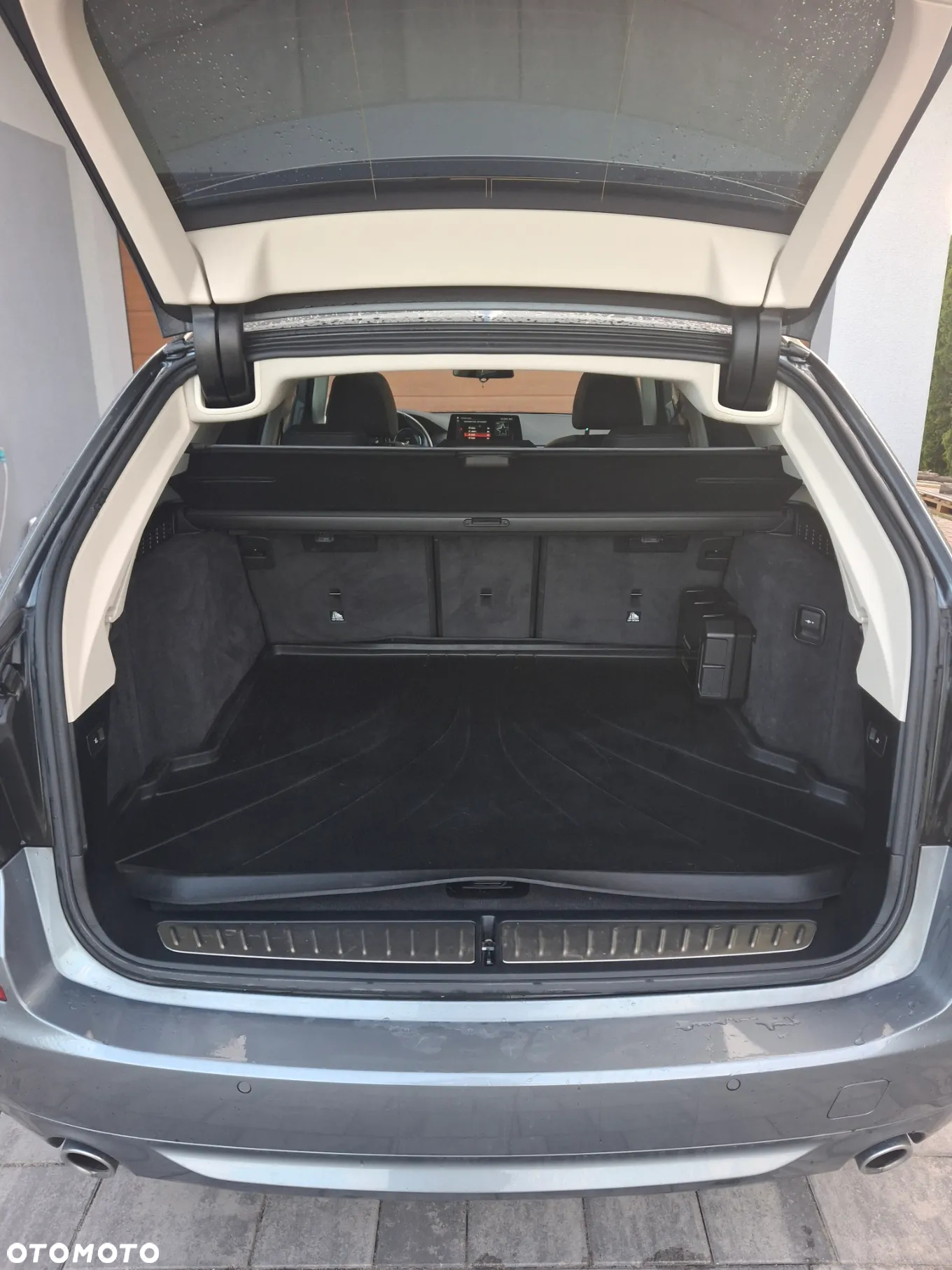 BMW Seria 5 518d Sport Line - 36