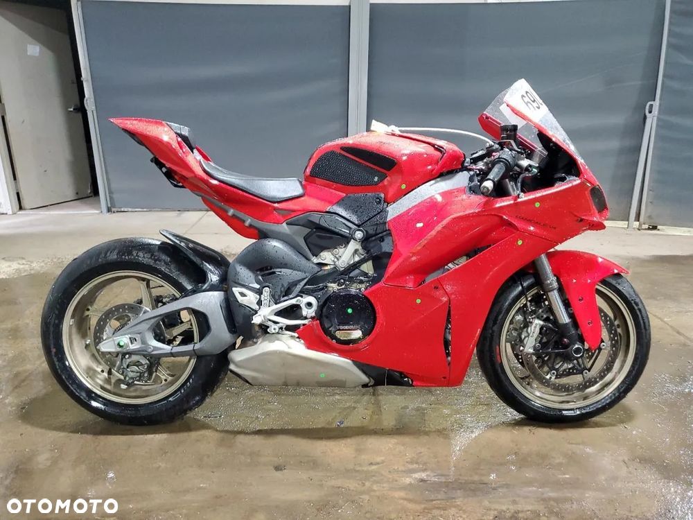 Ducati Panigale V4 - 1
