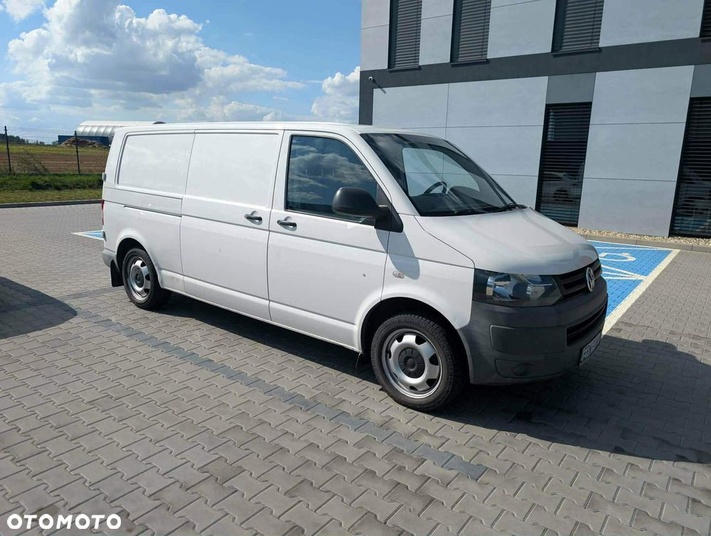 Volkswagen Transporter - 2