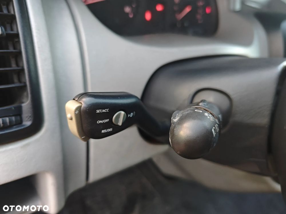 Nissan PRIMASTAR - 21