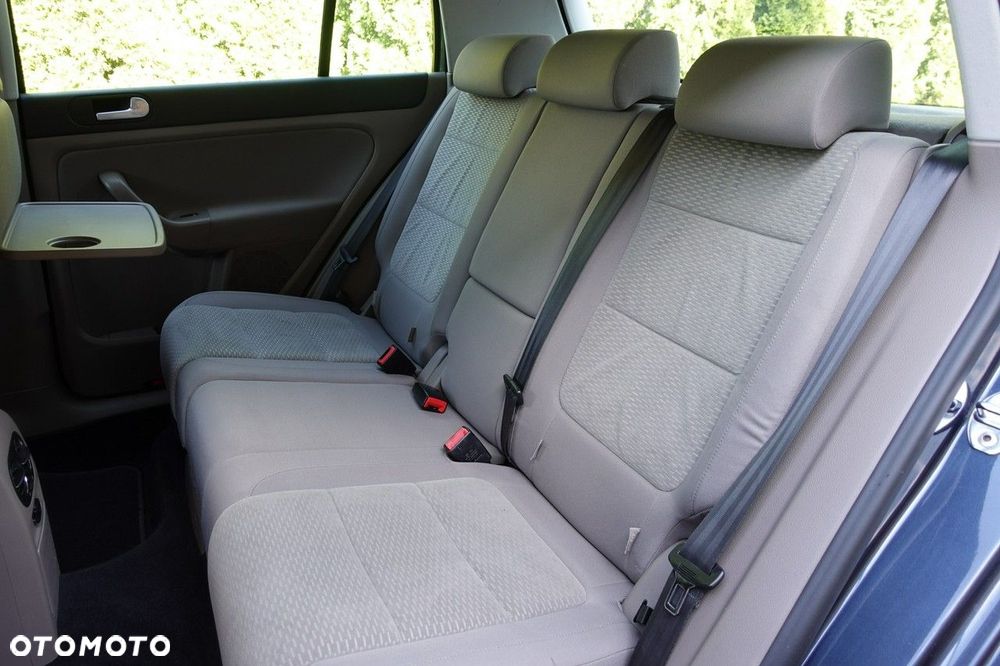 Volkswagen Golf Plus - 14