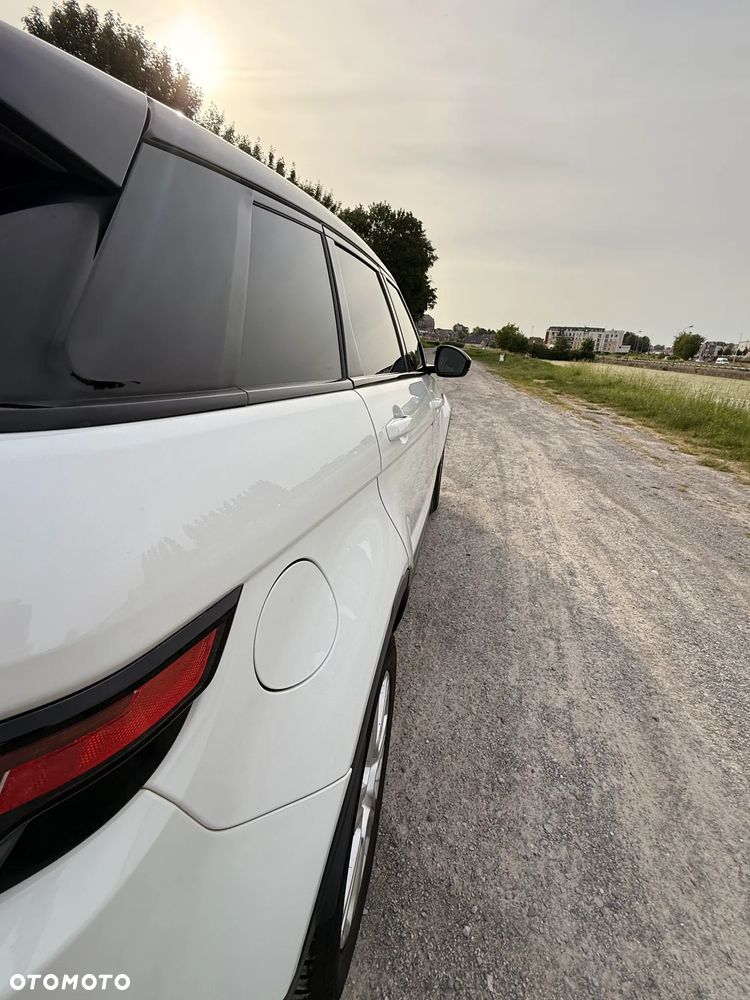 Land Rover Range Rover Evoque TD4 SE - 9