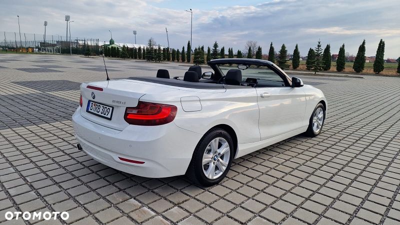 BMW Seria 2 218d M Sport - 33