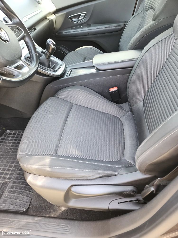 Renault Scénic ENERGY dCi 110 Business - 6