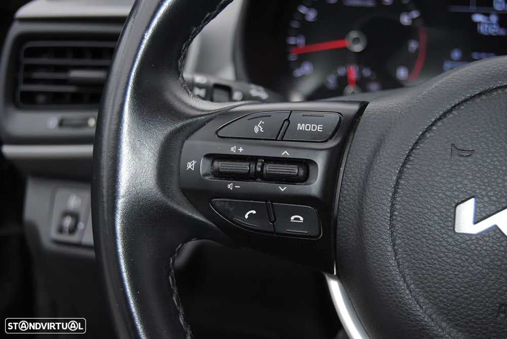 Kia Stonic 1.2 Dynamic - 21