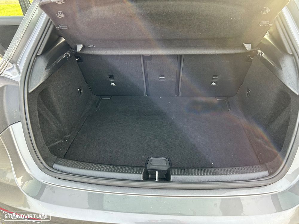 Mercedes-Benz A 180 d AMG Line Aut. - 12