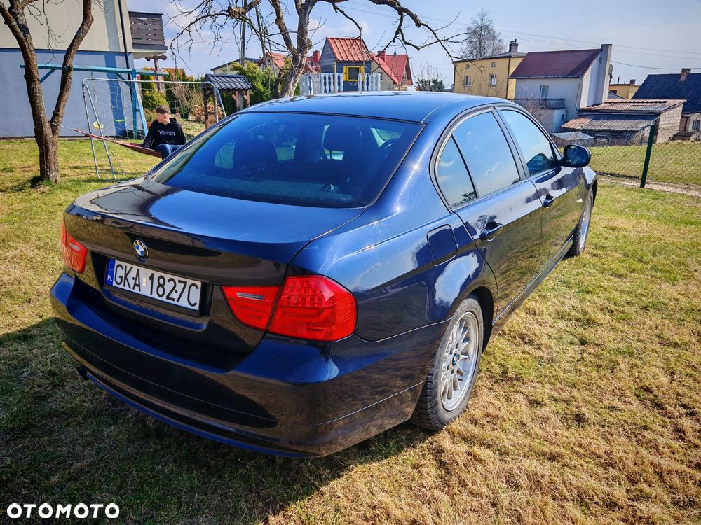 BMW Seria 3 318i Edition Lifestyle - 4