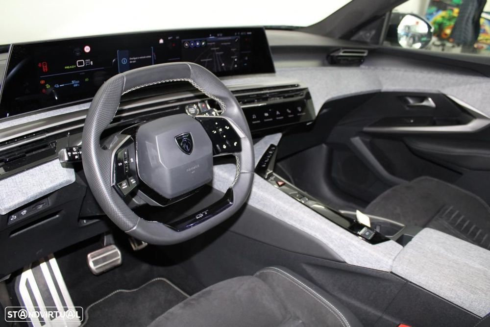 Peugeot E-5008 73 kWh Dual Motor GT - 13
