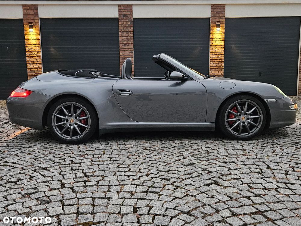 Porsche 911 Carrera 4 S Tiptronic - 25